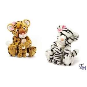  Russ Berrie Tiger Kissing Plush: Toys & Games