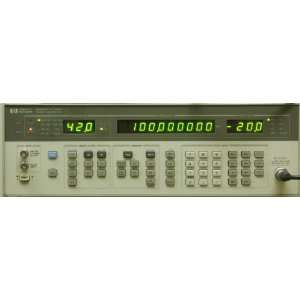    HP 8657D signal generator 0.1 to 1030 MHz [Misc.]