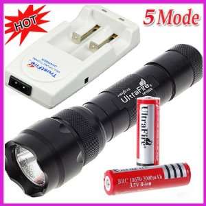  5 Mode P7 900LM Flashlight+2PCS 18650 Battery+Charger 