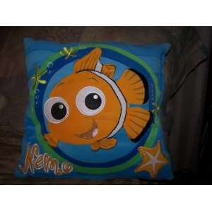  Disney Finding Nemo 3D Plush Pillow 