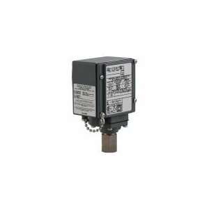  SQUARE D 9012GCW1 Pressure Switch,20 1200PSI,Adj,4/4X/13 