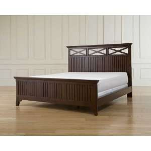   King Panel Bed by Broyhill   Cherry Finish (4110 259R): Home & Kitchen