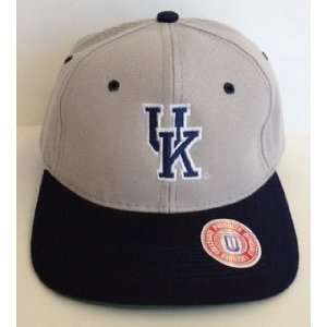  Kentucky Wildcats VINTAGE 2 Tone Snapback Cap Hat Grey 