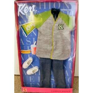  Barbie Ken Fashon Avenue 1999 Baseball Fan Outfit: Toys 