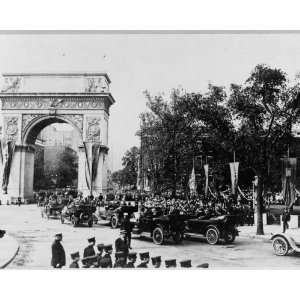  1917 photo Reception of Prince of Udine, New York City 