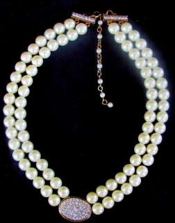 Vintage Avon collectible necklace faux pearl rhinestone w/lobster claw 
