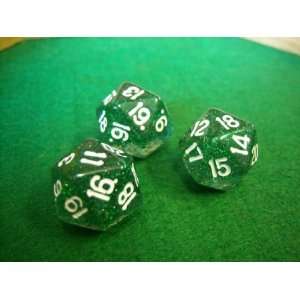  Glitter Green and White 20 Sided Dice Toys & Games