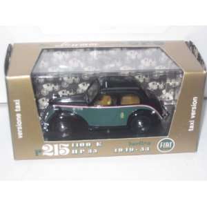   43 Scale Die Cast in Black and Green   Taxi Version 