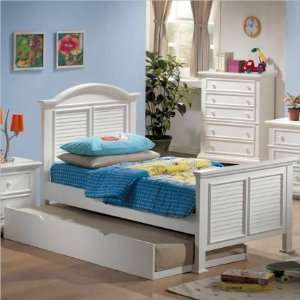   Pebble Beach Louvered Panel Twin Bed in Matte White