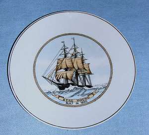 PORCELAIN NAUTICAL HISTORICAL PLATE WITH 1850 STAG HOUND SHIP  