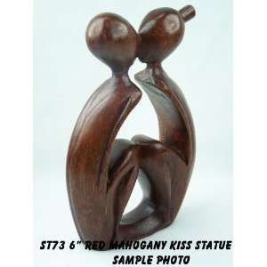   Suar Wood Abstract Modern Art Kiss Statue ST73RM: Patio, Lawn & Garden