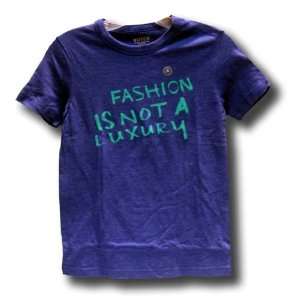 Sarah Jessica Parker Bitten Fashion Is Not a Luxury T shirt Blue Size 