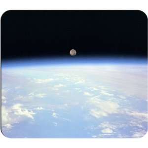  Moonset Over Earth Mouse Pad: Office Products