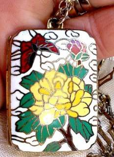 GORGEOUS VINTAGE CLOISONNE ENAMEL LOCKET PENDANT.  