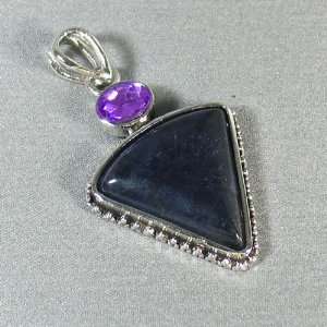   Beautiful Pendant Black Stone With Purple Circular Diamond: Toys