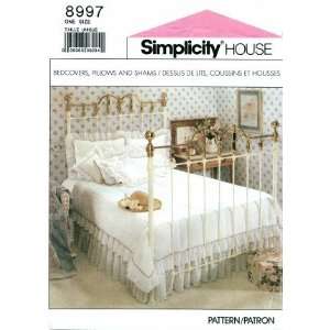 Simplicity 8997 Sewing Pattern Home Decor Bedcovers Pillows Shams 