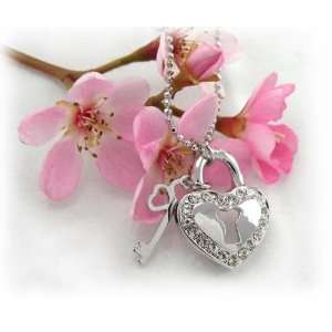  Key to My Heart Lock & Key Necklace   Ideal Gift For 