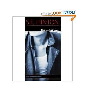 (THE OUTSIDERS) BY HINTON, S. E.(Author)Puffin Books 