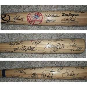 2009 New York Yankees Team Signed Baseball Bat   WS Champs:  