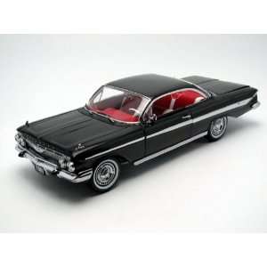   Impala SS 409 Sport Coupe Black 1/18 by Sunstar 2101: Toys & Games