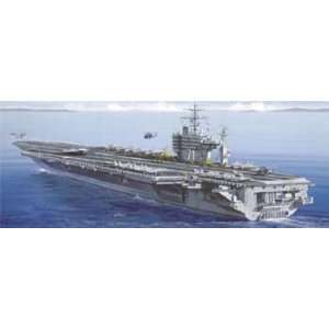  Italeri   1/720 USS Roosevelt (Plastic Model Ship) Toys & Games