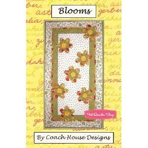 Blooms Table Runner Pattern   Coach House Designs  Kitchen 