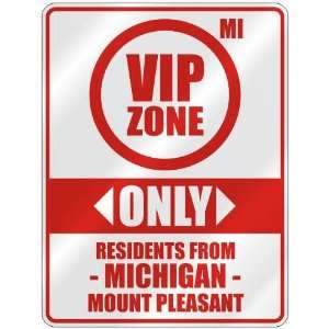   FROM MOUNT PLEASANT  PARKING SIGN USA CITY MICHIGAN