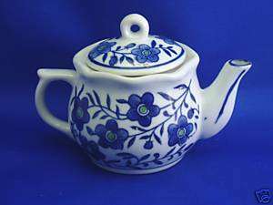 Gorgeous Gryphonware Blue Floral Design Teapot L@@K  