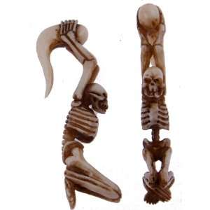  4g Buffalo Bone Knelt Skeleton   Pair Jewelry