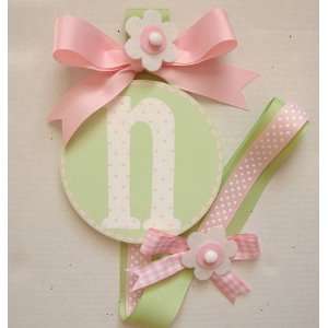  hand painted round wall letter hair bow holder   pink mini 