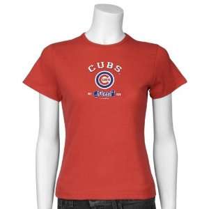  Chicago Cubs Red Ladies Banner T shirt: Sports & Outdoors