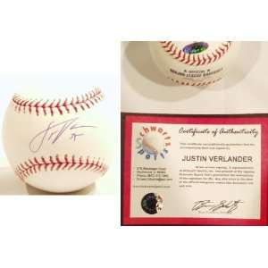 Justin Verlander Signed MLB Baseball: Sports & Outdoors