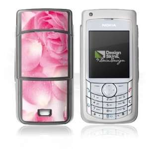  Design Skins for Nokia 6681   Rose Petals Design Folie 