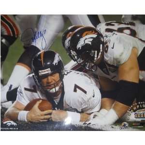   Autographed John Elway Picture   16x20 Final Play