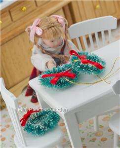 Dollhouse Miniature Christmas Gift Tree Wreath x 3  