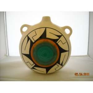  Native American Pottery Vase New 