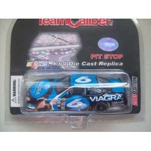   Caliber 2005 Mark Martin Blue/Black Viagra Ford Taurus Toys & Games
