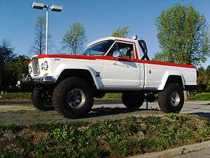   Gladiator J 200 Very Cool & Very Rare, All Chevy Running Gear, Awesome