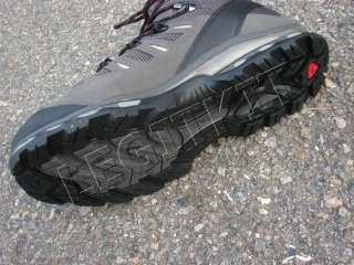 NEW Salomon Quest 4D GTX Boots Mid SIZE 10 Mens Hiking Tactical Black 