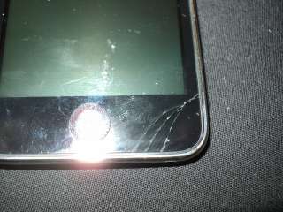 Apple iPod touch 2nd Generation (16 GB) Small Crack 0885909255771 