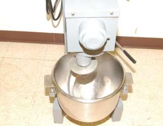 Univex 20 Quart Mixer with Bowl and Hook, Model M 20  