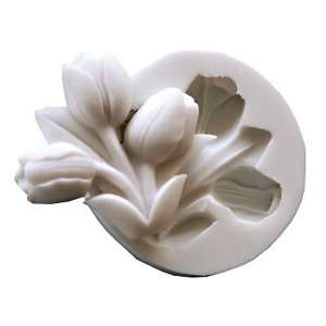  Paderno Composite Tulips Shaping Mold   2 3/8 X 2 