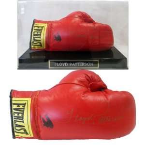  Floyd Patterson Autographed Everlast Boxing Glove w/ Case 