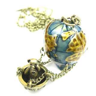 VINTAGE STYLE NECKLACE PENDANT FIRE BALLOON GLOBE BEAR NEW 28 CHAIN 