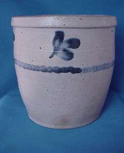 Baltimore Maryland Stoneware Ovoid Crock Jar w/ Stripe and Clovers 