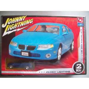   Lightning 2004 Pontiac GTO Model Kit with diecast car: Toys & Games