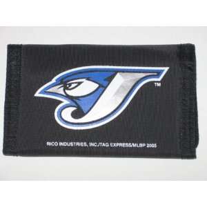 TORONTO BLUE JAYS Team Logo Tri Fold NYLON WALLET:  Sports 